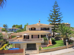 *****Villa de Món max. 8 Personen, Meerblick + Pool